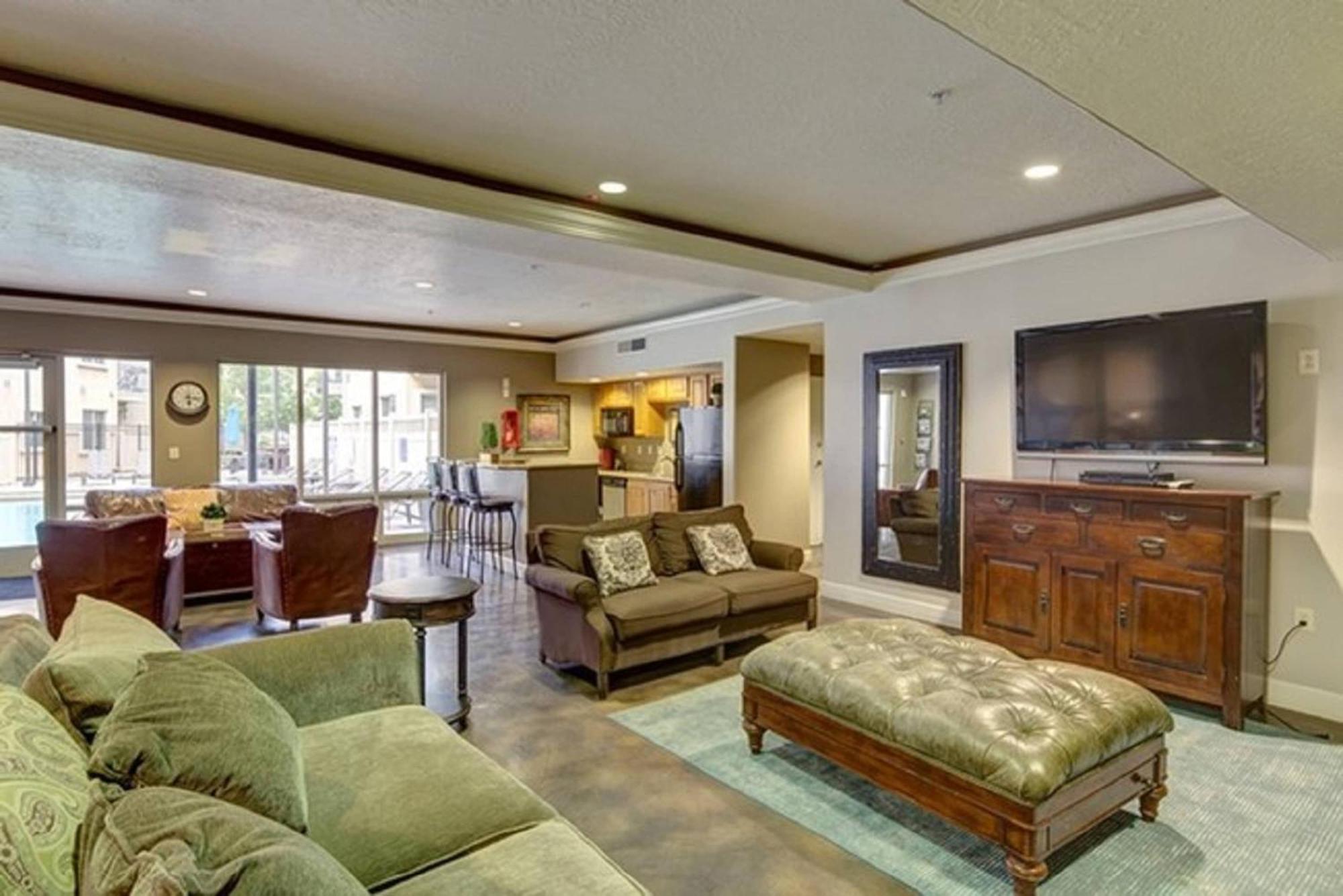 1-Bedroom Condo In The Heart Of The City Salt Lake City Eksteriør billede